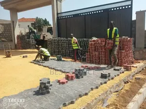 Paver Laying/Strength and Style in Every Paver.