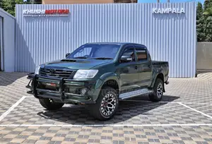 Toyota Hilux 2010 Green