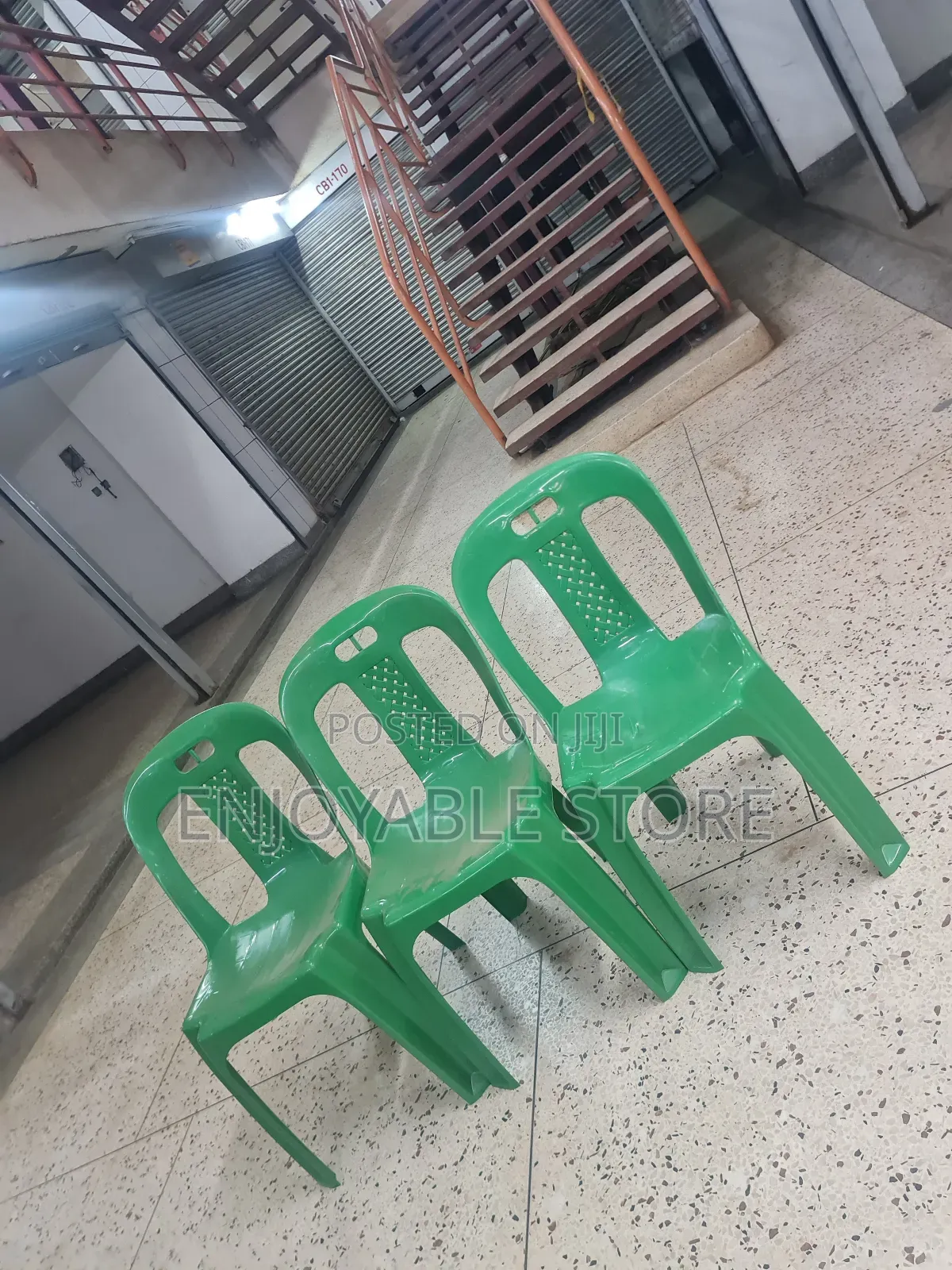 Express Plastic Chairs Plastic Chairs Armless Brand New