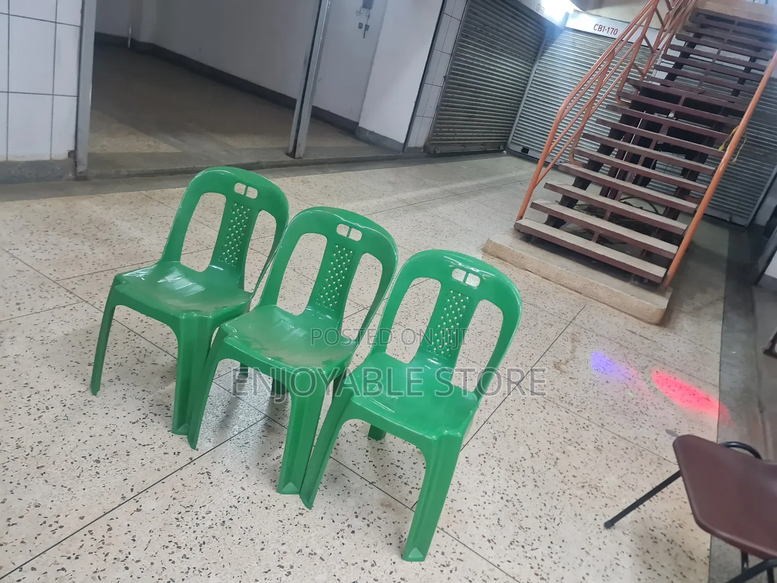 Express Plastic Chairs Plastic Chairs Armless Brand New