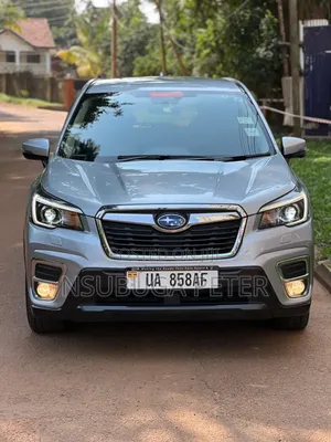 Subaru Forester 2019 Silver