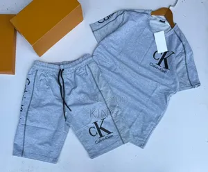 Calvin Klein Shorts T-Shirt