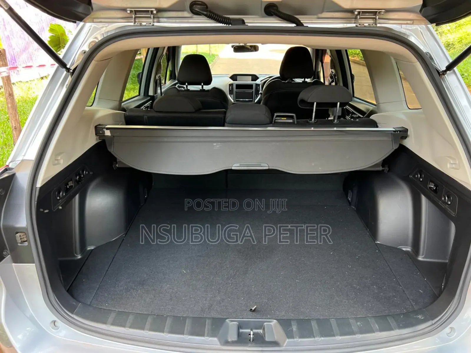Subaru Forester 2019 Silver
