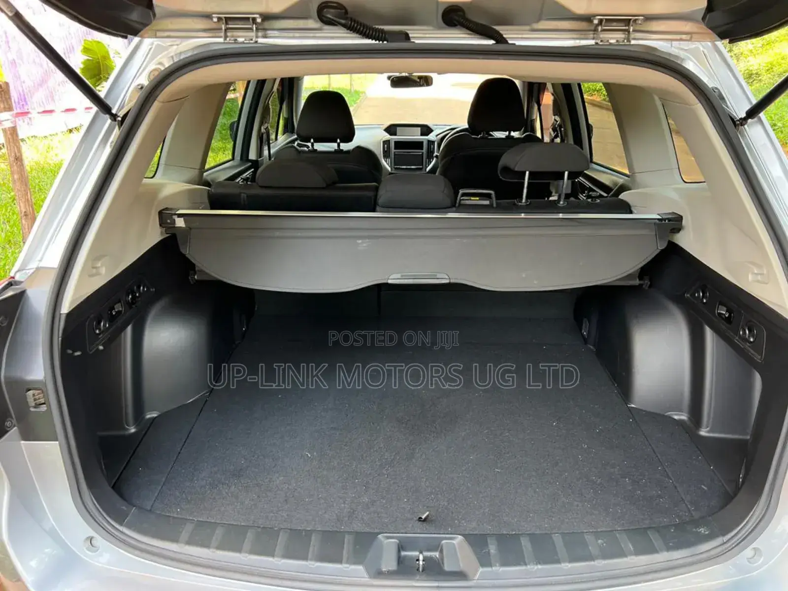 Subaru Forester 2019 Silver