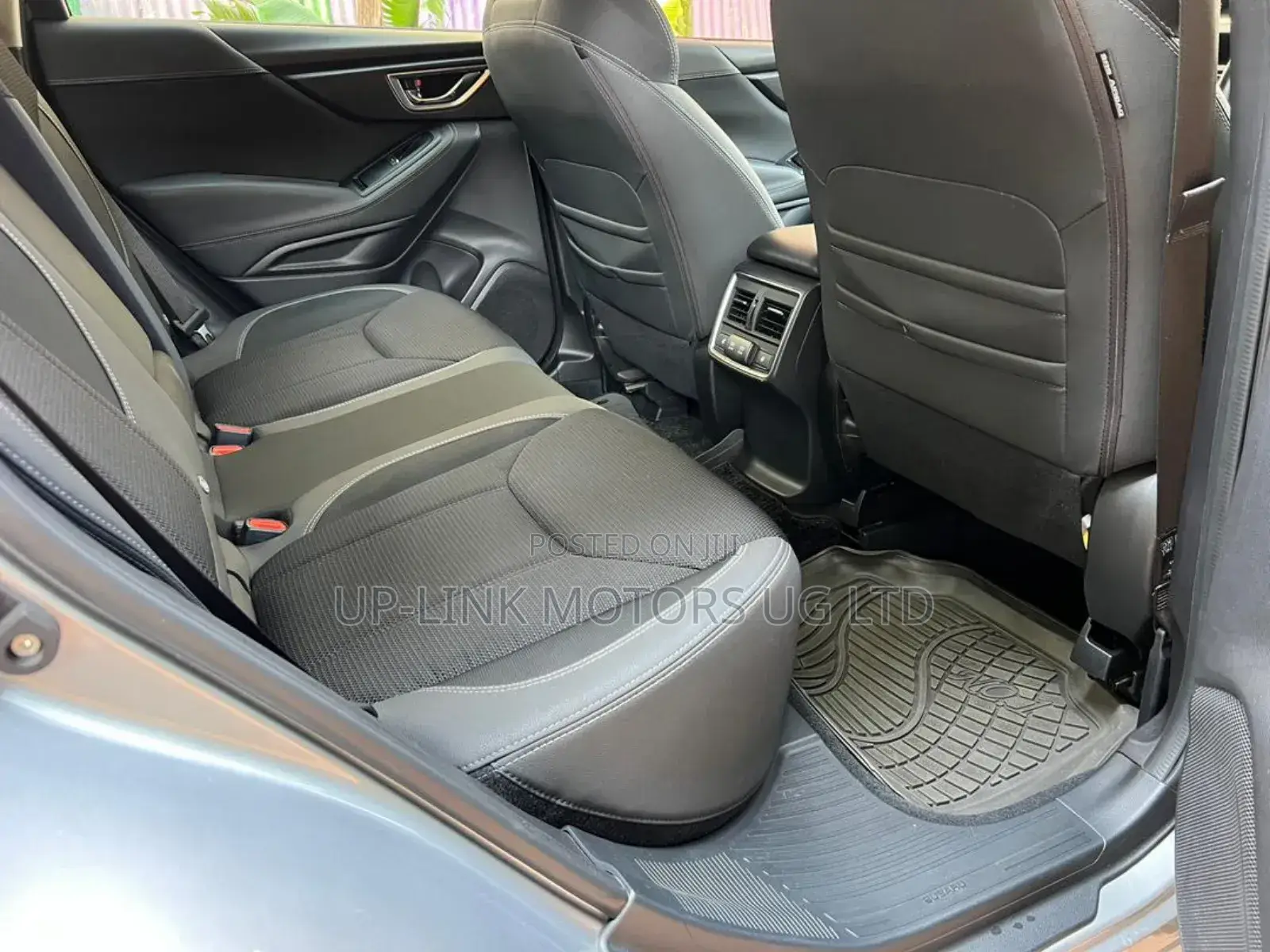 Subaru Forester 2019 Silver