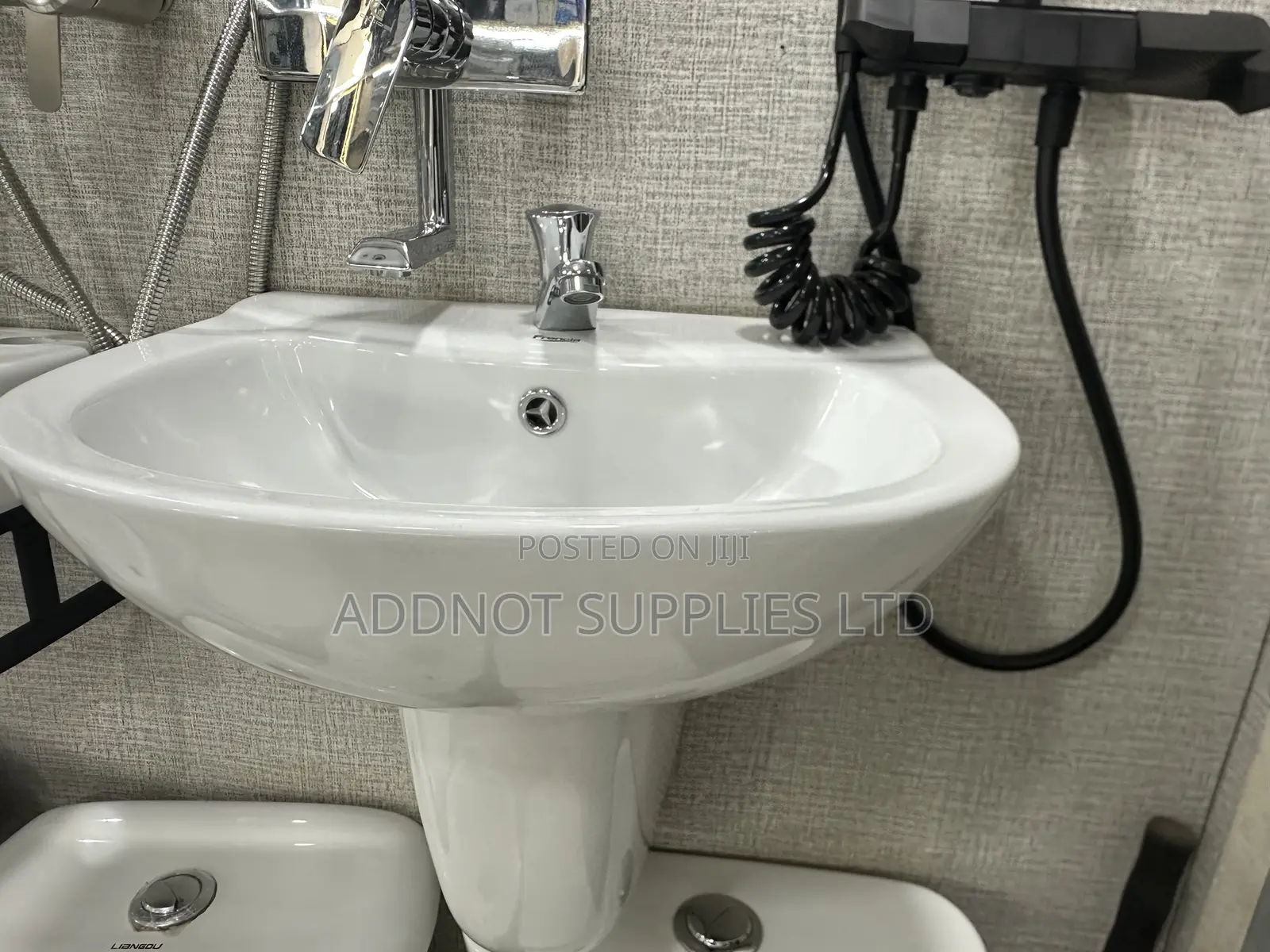 Half Pedal Handwash Basin