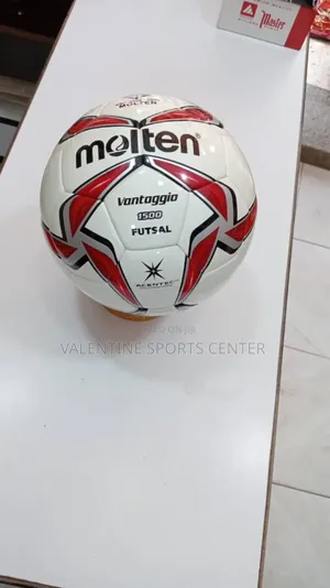 Vantanggio Futsal Molten Tubeless Waterproof Original