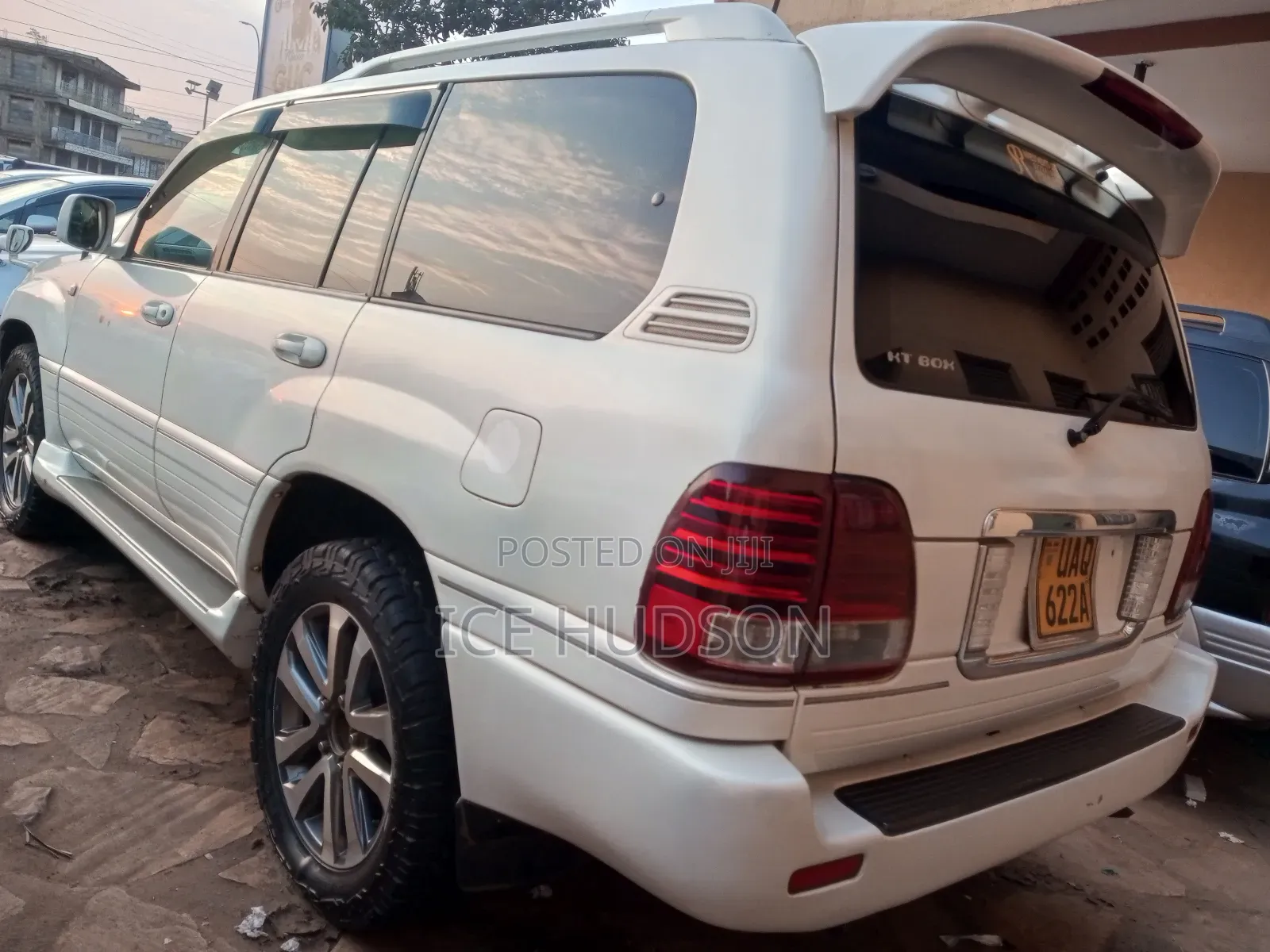 Toyota Land Cruiser 2013 White