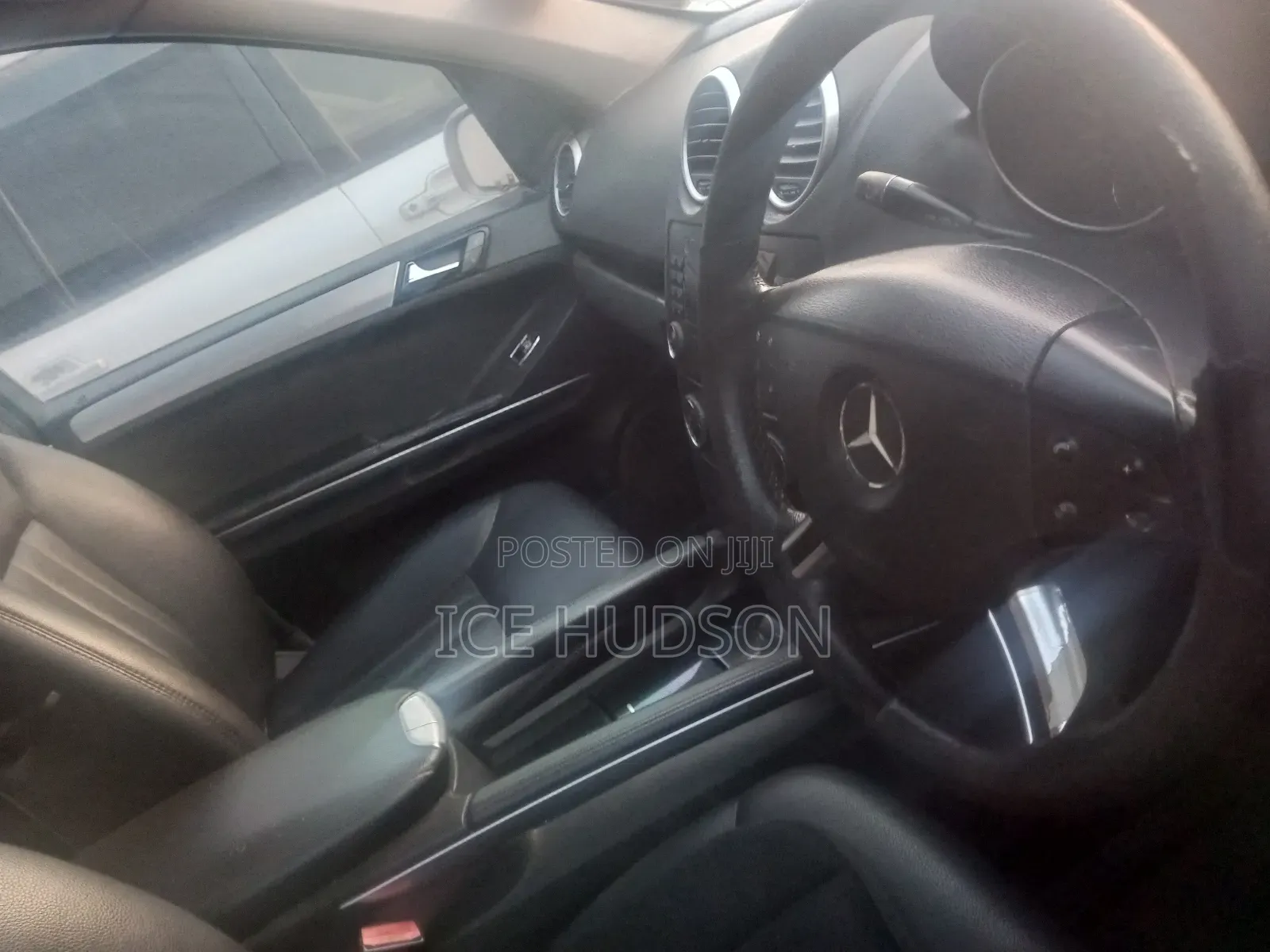 Mercedes-Benz M Class 2011 Silver