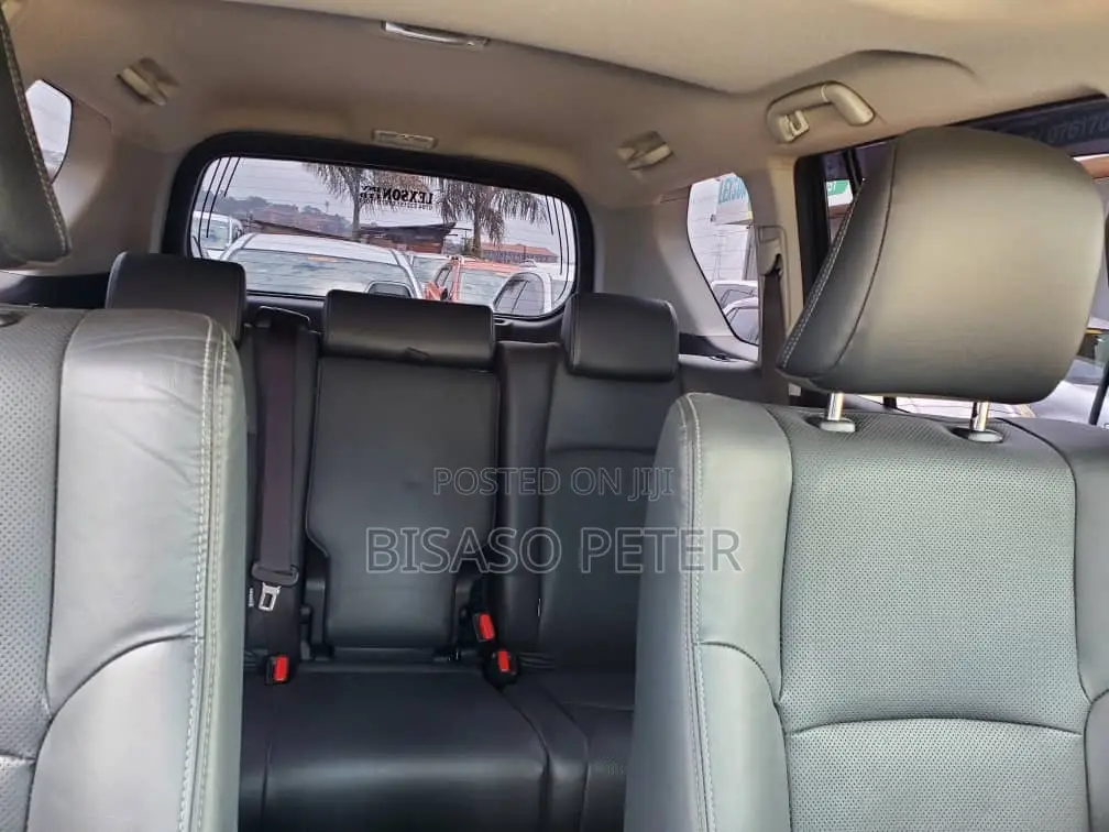 Toyota Land Cruiser Prado 2.7 2022 White