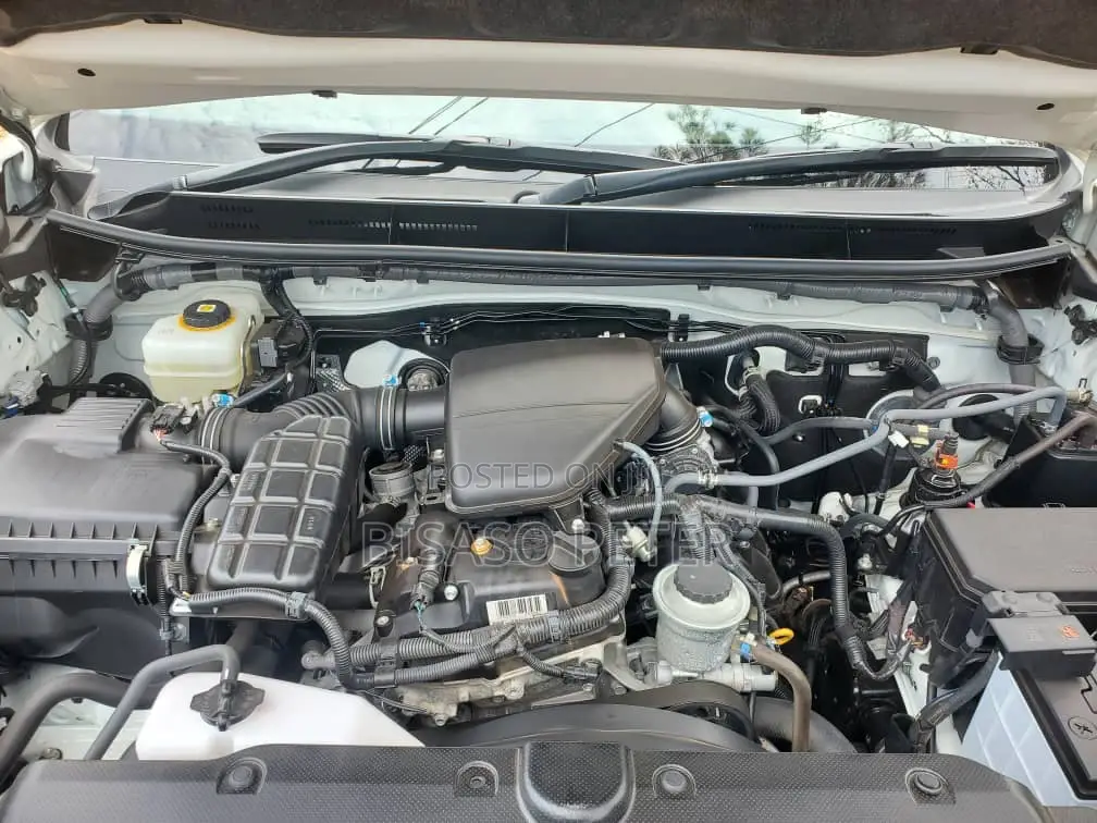 Toyota Land Cruiser Prado 2.7 2022 White