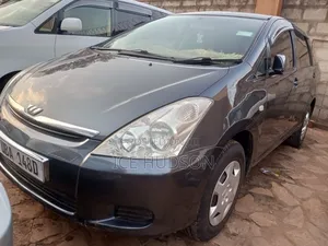 Toyota Wish 2005 Gray