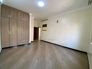4bdrm Duplex in Najjera Buwate Rd, Central Division for rent