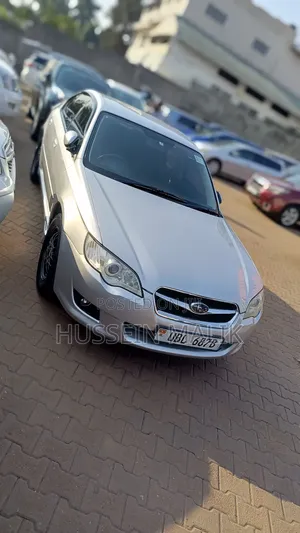 Photo - Subaru Legacy 2.0 G 2008 Beige