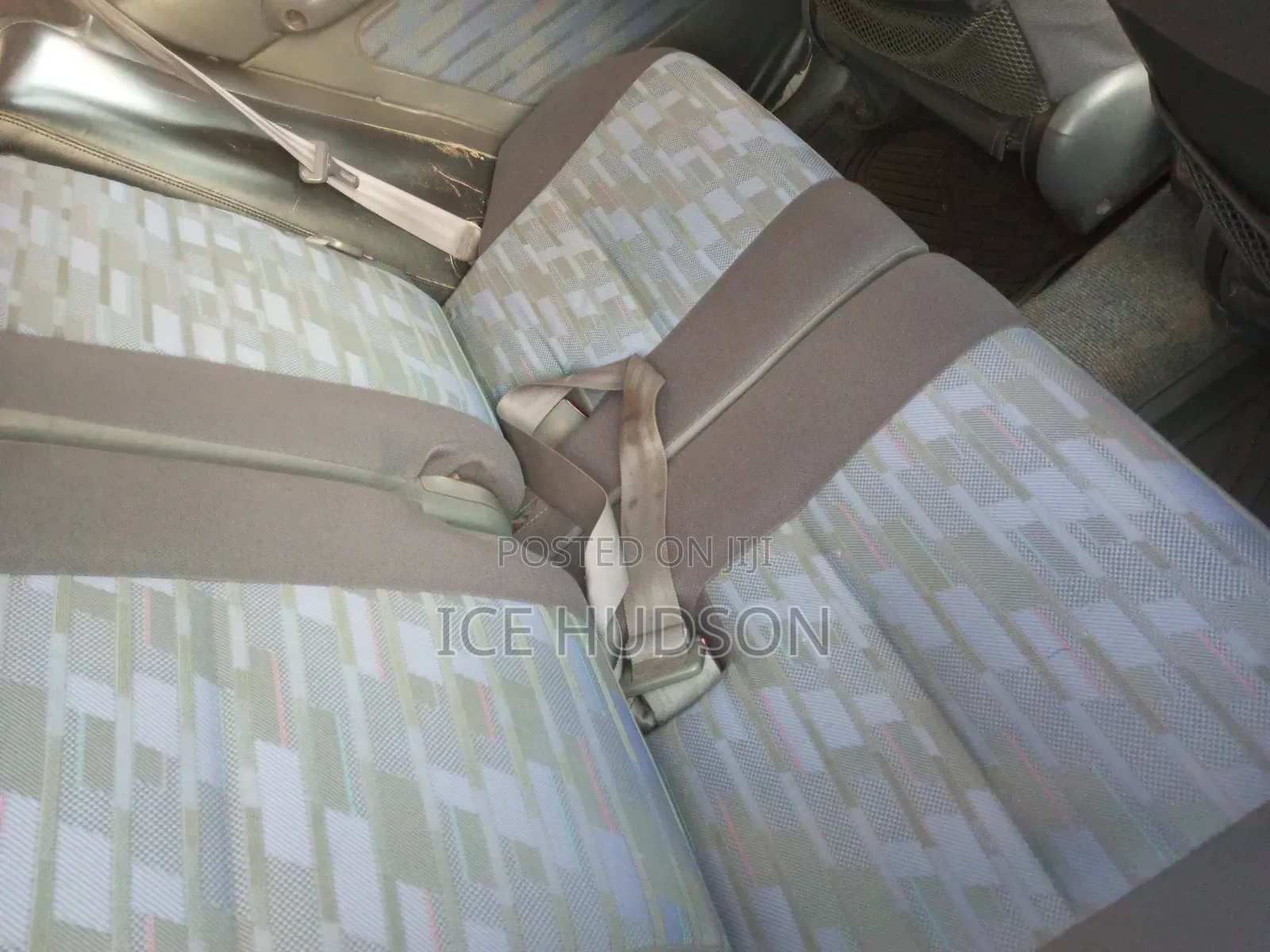 Toyota RAV4 1999 White