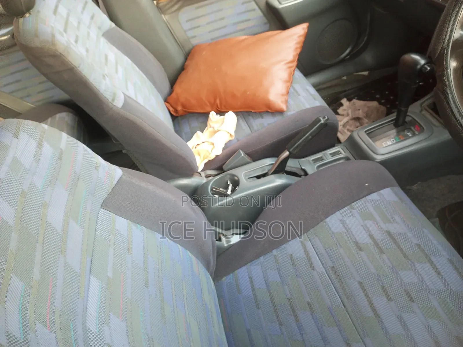 Toyota RAV4 1999 White