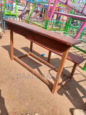 Comfortable Metallic Desks