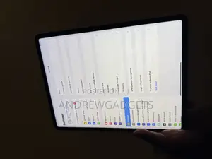Apple iPad Pro (2022) 2 TB Gray