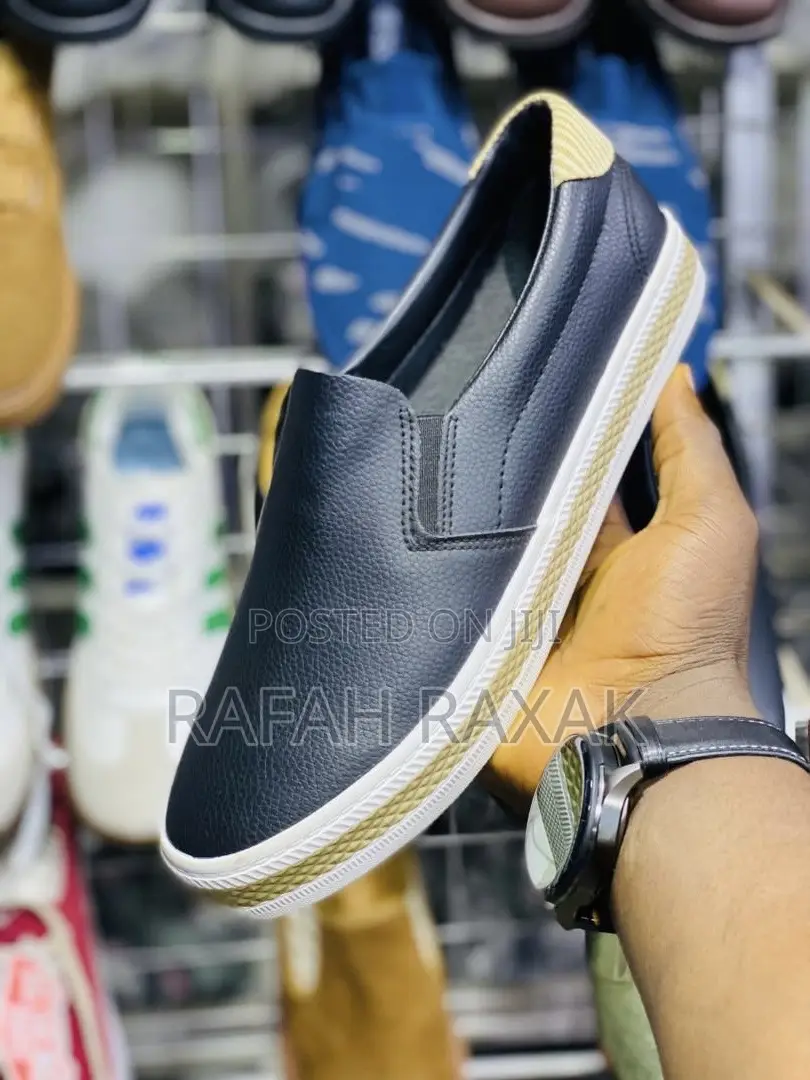 New Classic Unisex Ark-bird Casual Easy Shoes