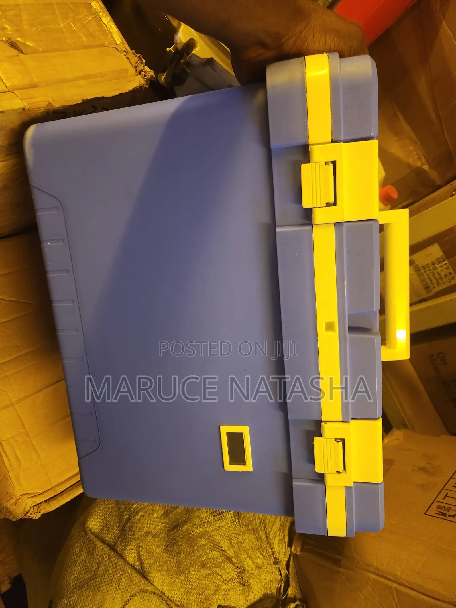 25l Blood Carrier Box