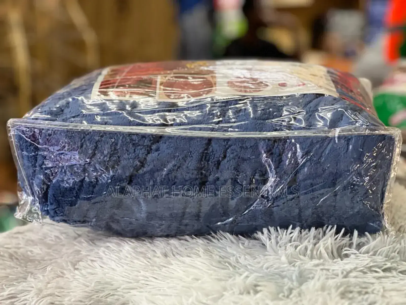 Tufted Mattress Covers*(Size 6*6)