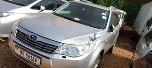 Subaru Forester 2.0D X 2010 Silver