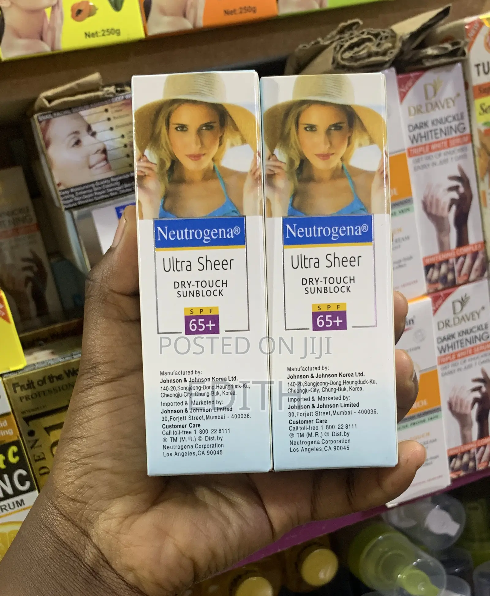 Neutrogena Sheer Dry Touch 65+ SPF Sunblock