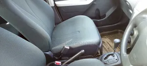Toyota Vitz 1.3 AWD 5dr 2010 Silver