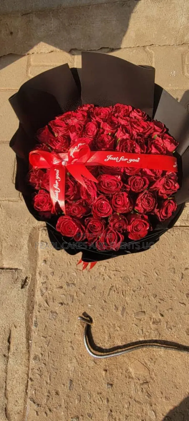 Fresh Flowers Red Surprises Gifts Humpers Roses Love Surp6