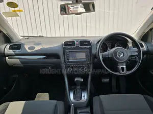 Volkswagen Golf 2010 Black
