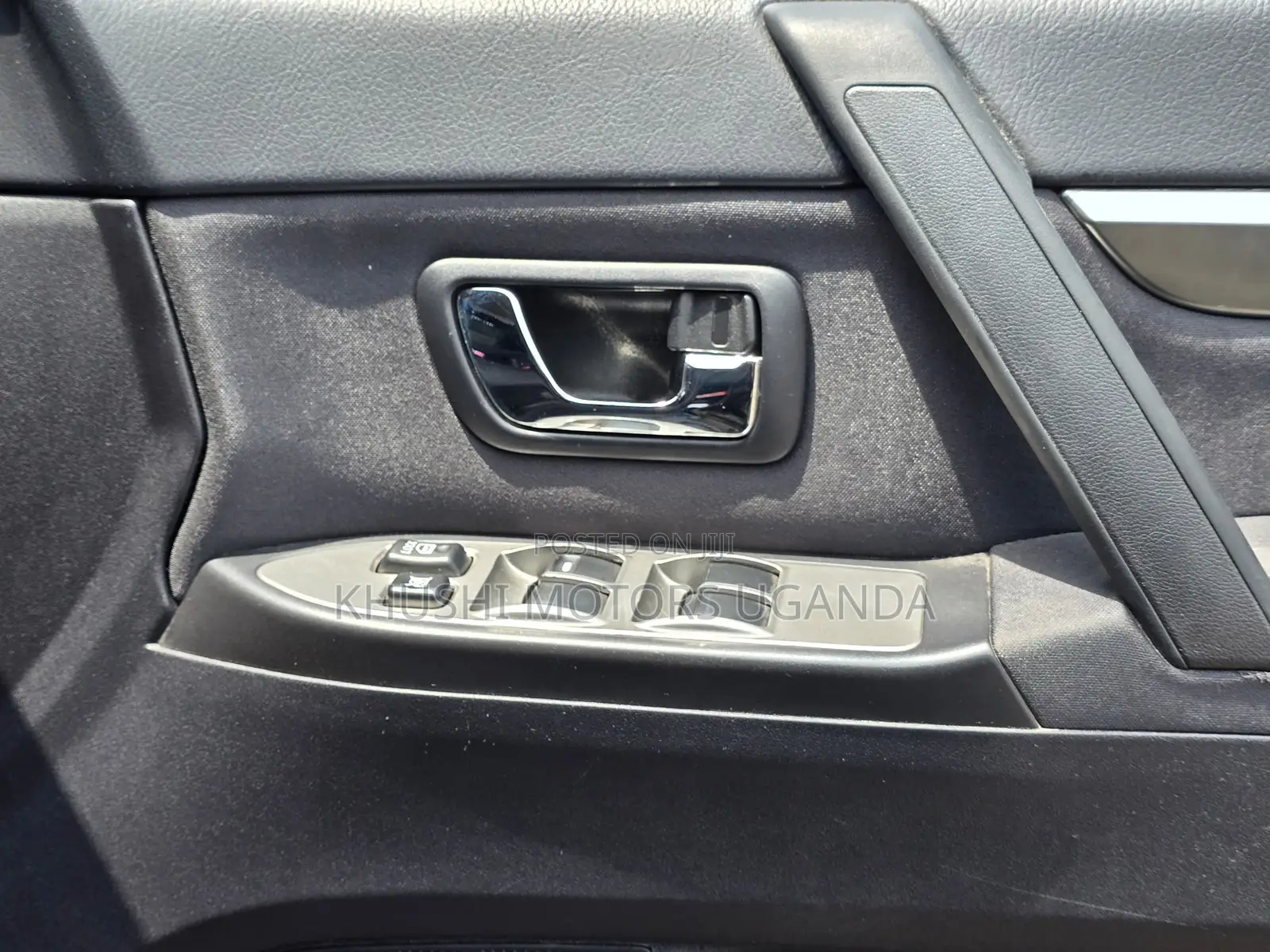 Mitsubishi Pajero 3.2 Di-Dc GLS 2010 Black