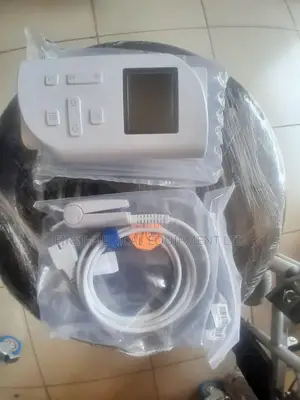 Adult Handheld Pulse Oximeter