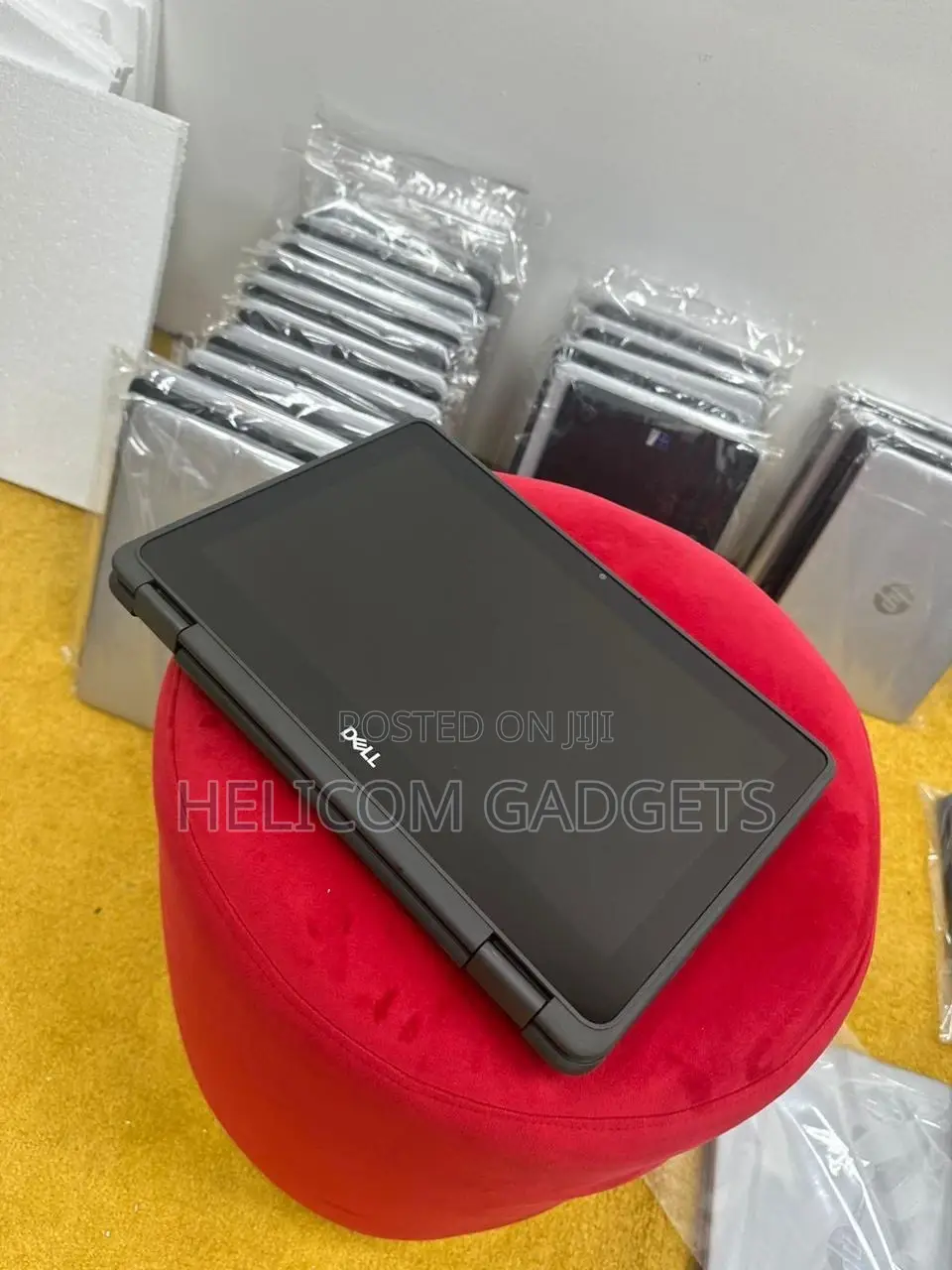 Laptop Dell Latitude 11 3190 4GB Intel Pentium SSHD (Hybrid) 128GB
