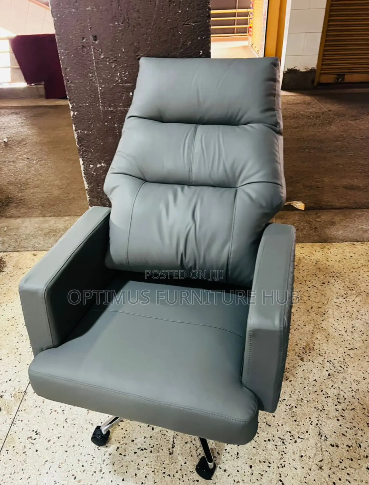 Executive Office Chair