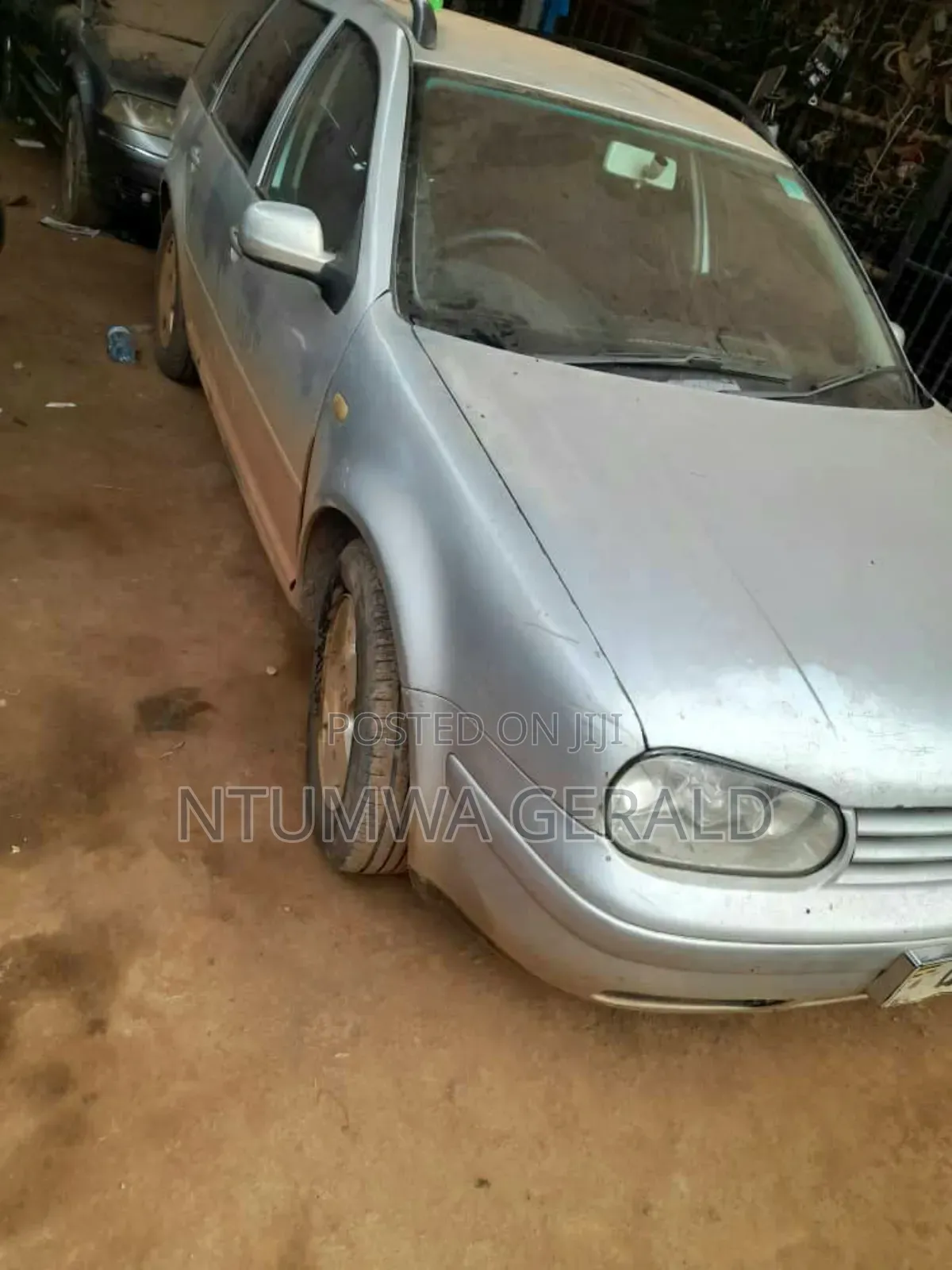 Volkswagen Golf 2002 Silver