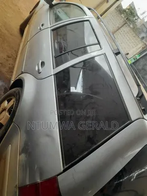 Volkswagen Golf 2002 Silver
