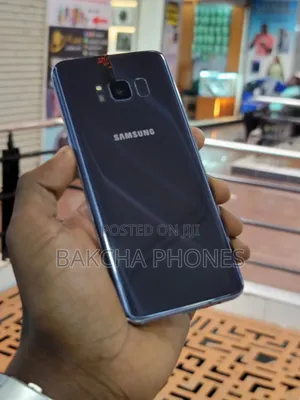 Photo - New Samsung Galaxy S8 64 GB Gray