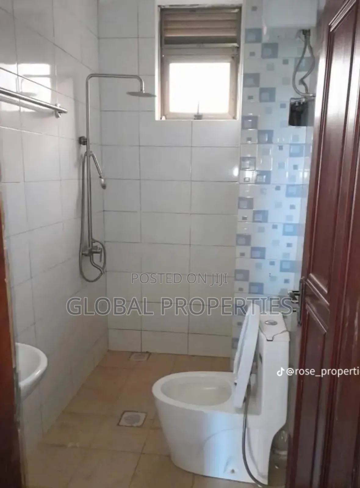 2bdrm Bungalow in Nkonzi  Estate, Central Division for rent