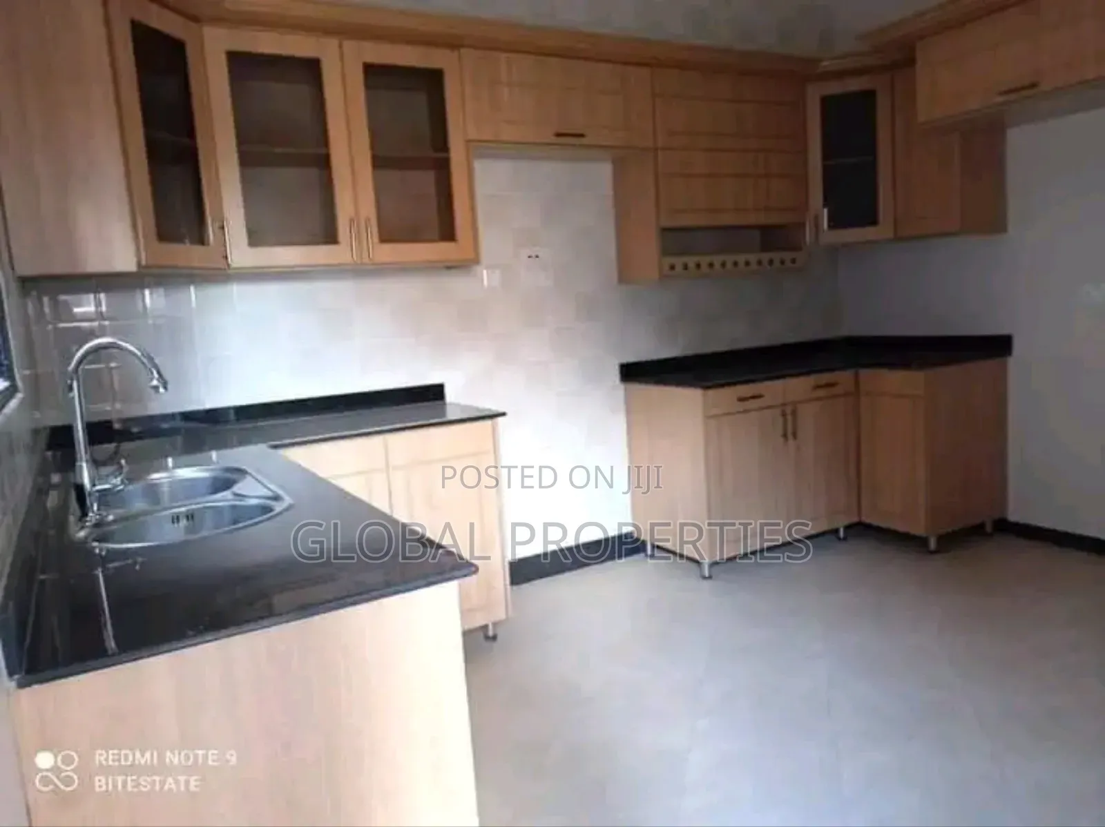 2bdrm Bungalow in Bweyogerere Mbalwa, Central Division for rent