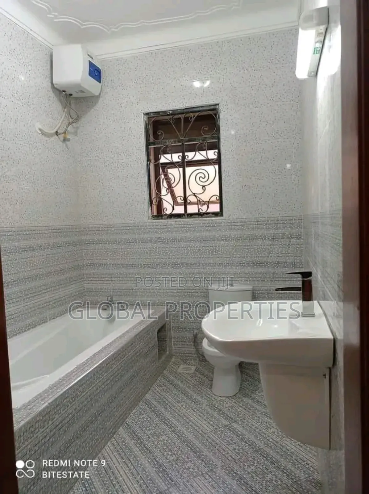 2bdrm Bungalow in Bweyogerere Mbalwa, Central Division for rent