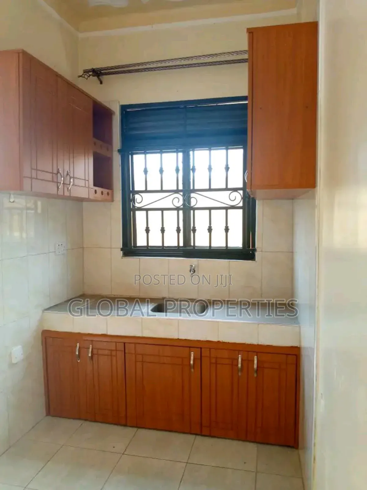 1bdrm Bungalow in Kira, Central Division for rent