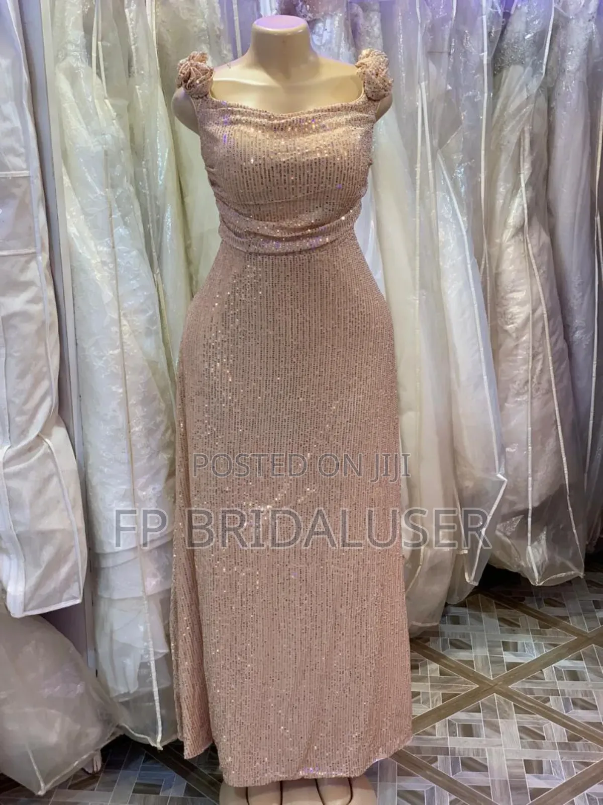 Bridesmaids Dresses for Hire X6 PCS Gold