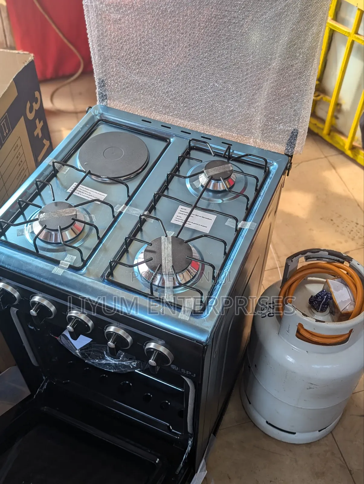 SPJ Cooker 3 in 1 With Oven Brand New