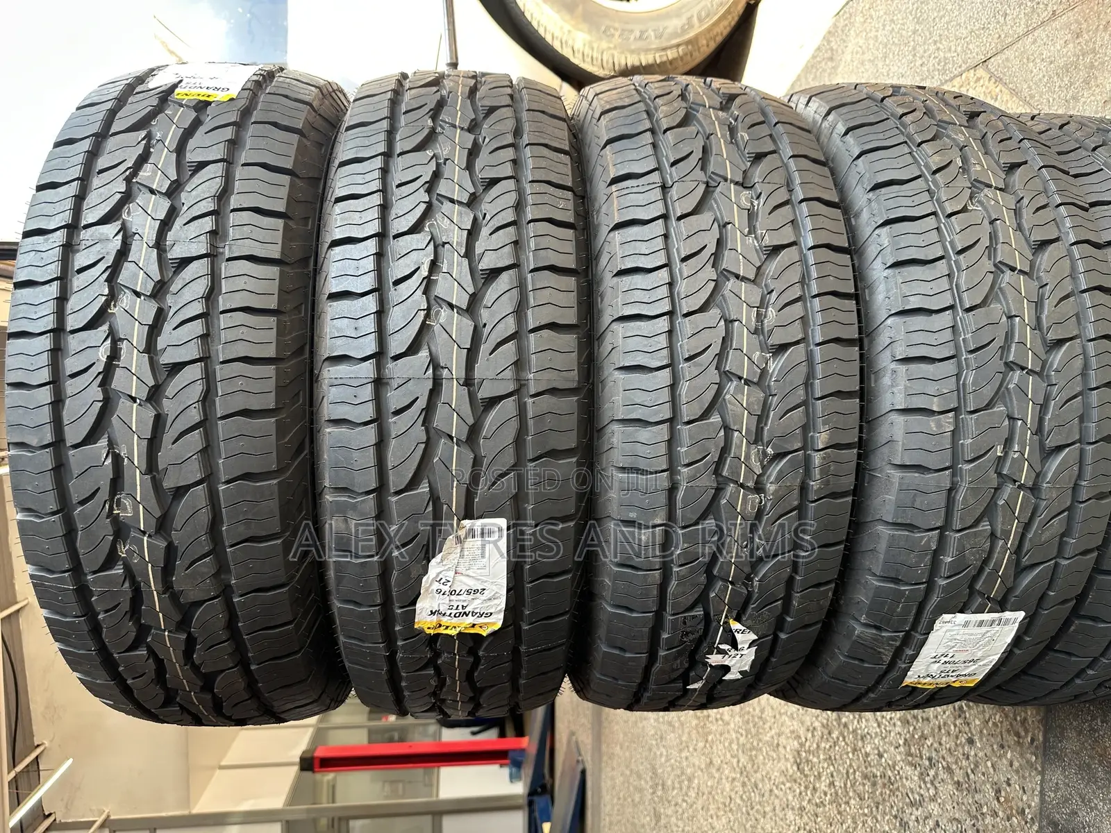 265 /70r16 Dunlop Tyres