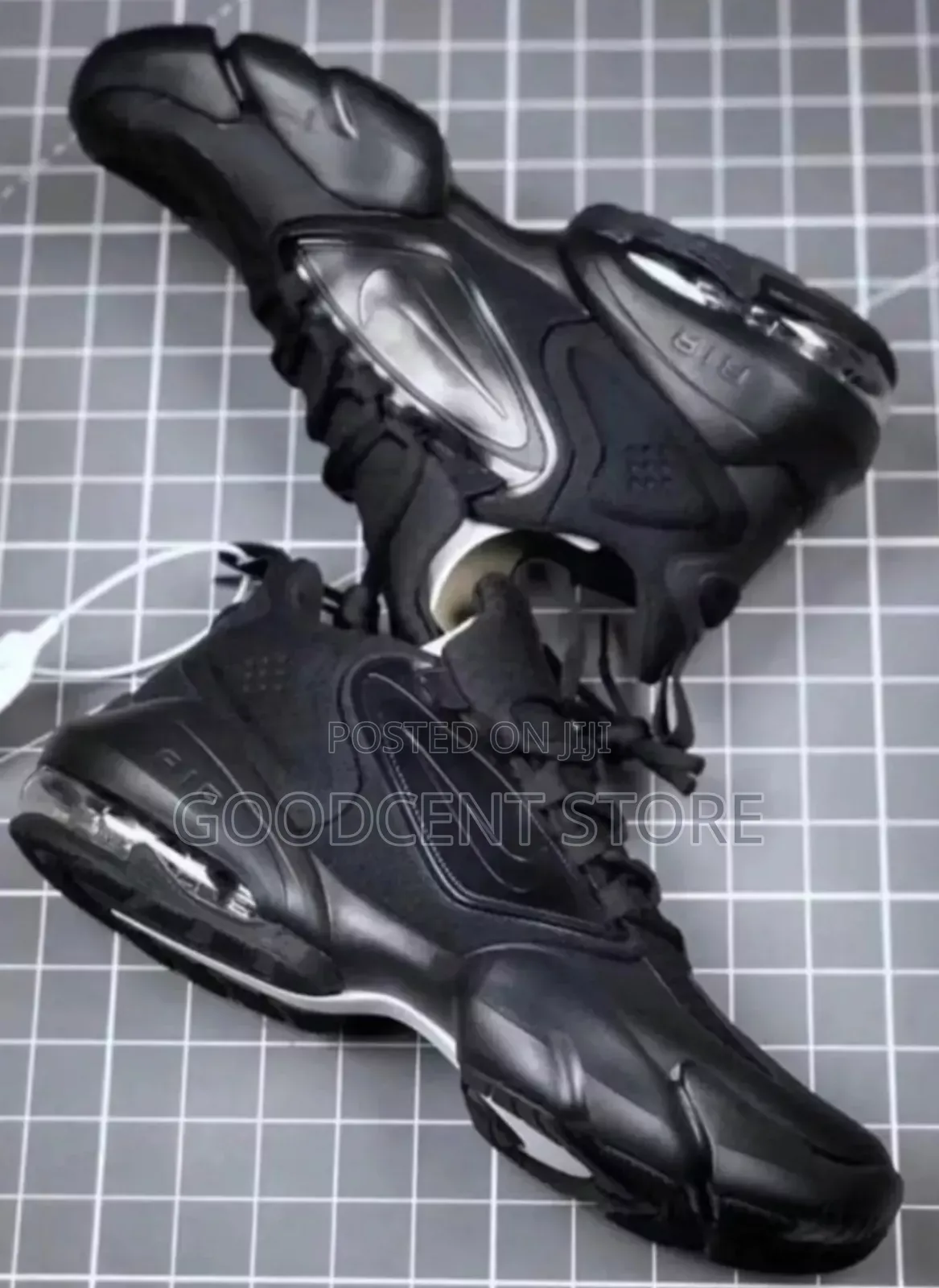 Nike Savage Shoes/Men Sneakers