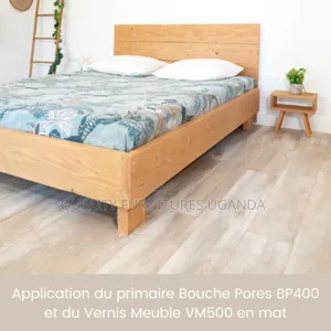 Plain Wooden Varnished Bed