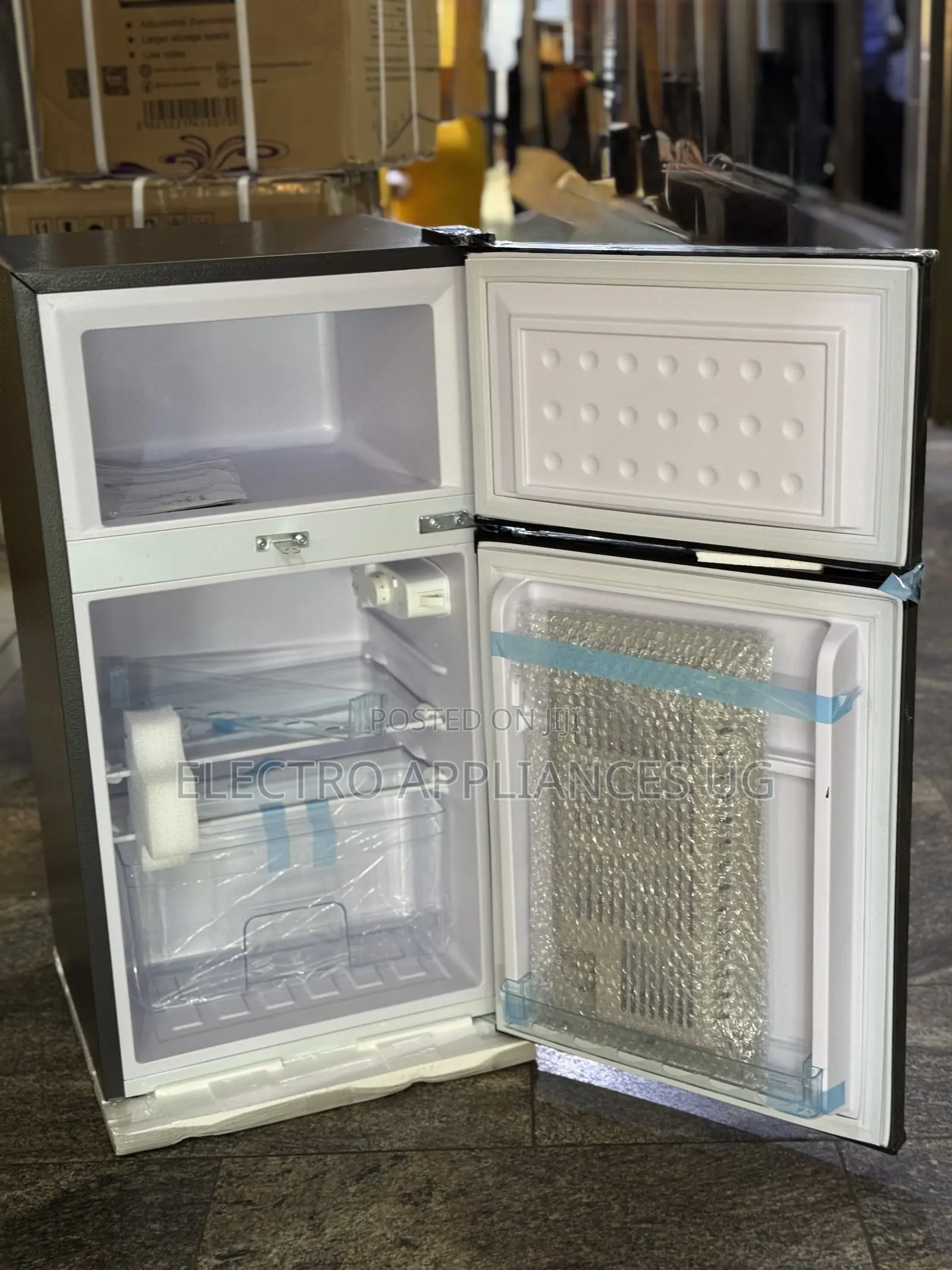 Roch 125litres RFR-125dt-W Double Door Refrigerator