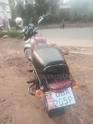 Bajaj Boxer 100 2023 Red