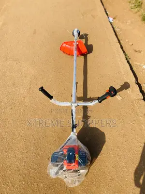 Fire Fire / Mitsubishi/ 520cc / Lawmmower/ Grass Cutter /Bru