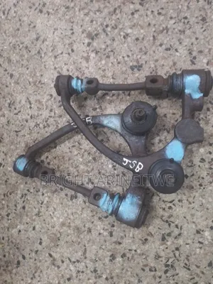Control Arms/Suspension Plates for Town Ace Four Wheel Drive